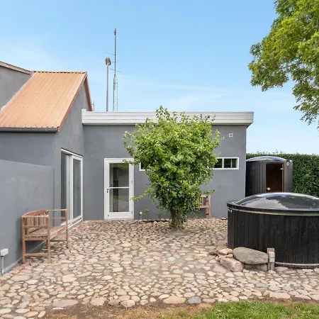 Feriehus Salomon - 1-5km From The Sea In Funen By Interhome *